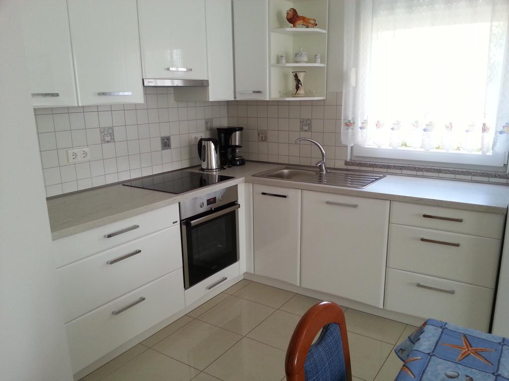 Bluegum Apartments Ližnjan Стая снимка